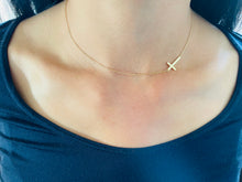 Load image into Gallery viewer, Sideway Cross Choker Necklace in Gold
